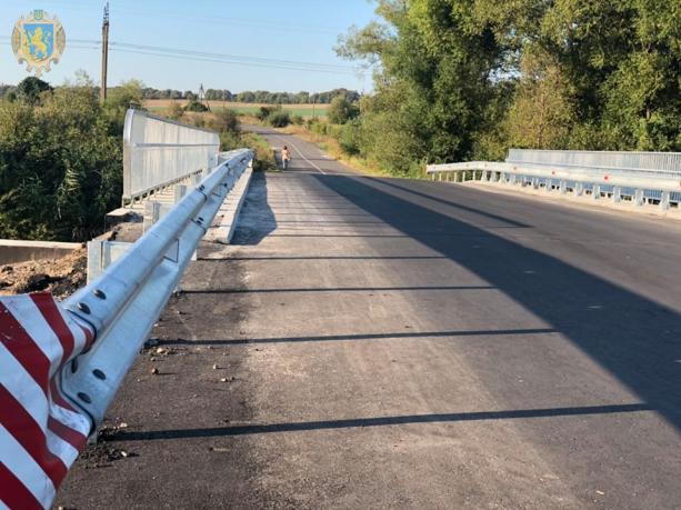 На Пустомитівщині завершили ремонт моста