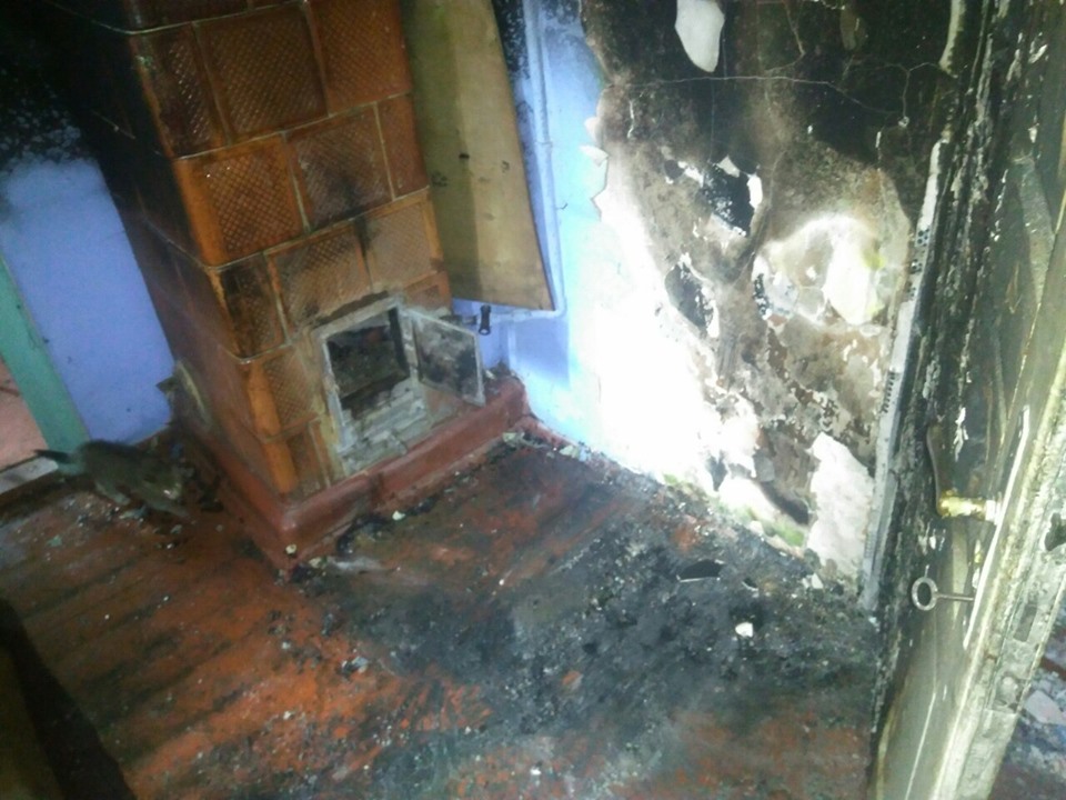У Львові на пожежі обгоріла жінка