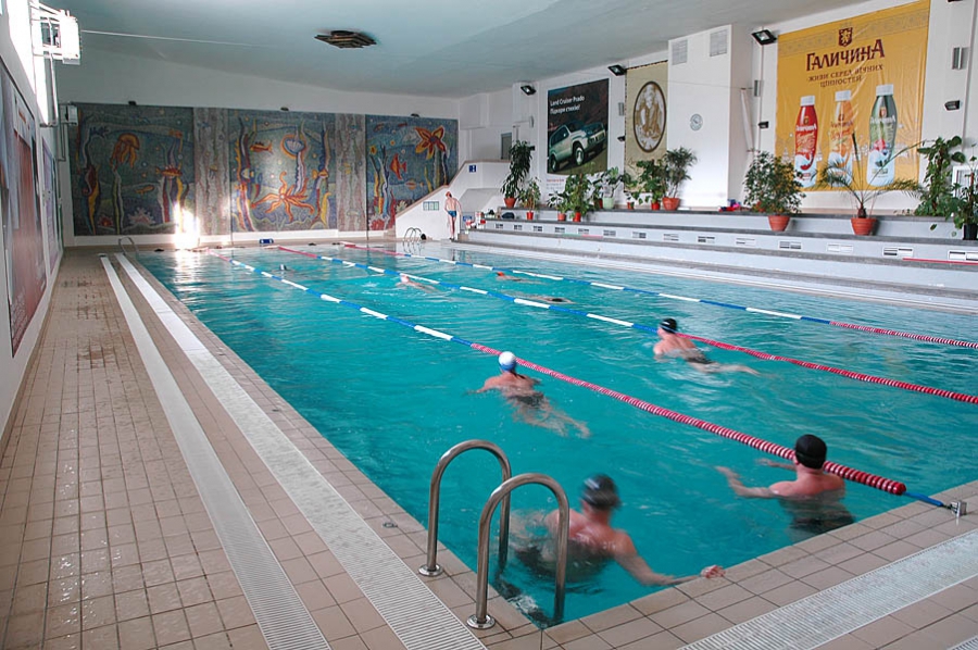У Львові побудують шість басейнів
