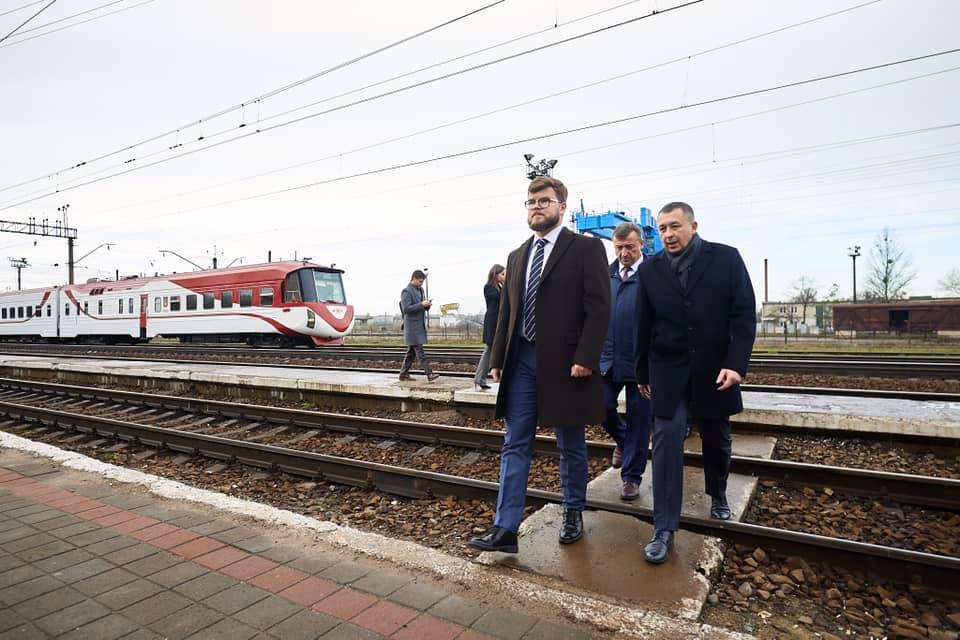 Зі Скнилова до Кракова запустять прямий потяг