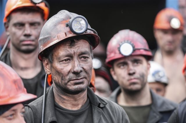 Губернатор спростовує інформацію про масове звільнення шахтарів