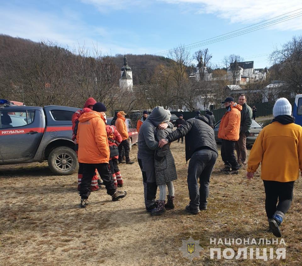 На Львовщине женщина заблудилась в лесу