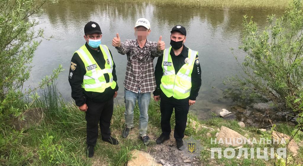 Правоохоронці врятувати мешканця Миколаївського району, який цілу ніч провів у хащах на річці
