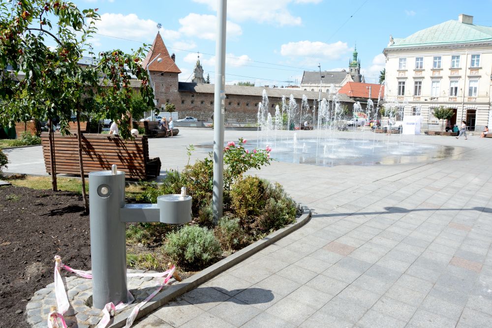 ЛМКП «Львівводоканал» завершило встановлення ще трьох питних фонтанів