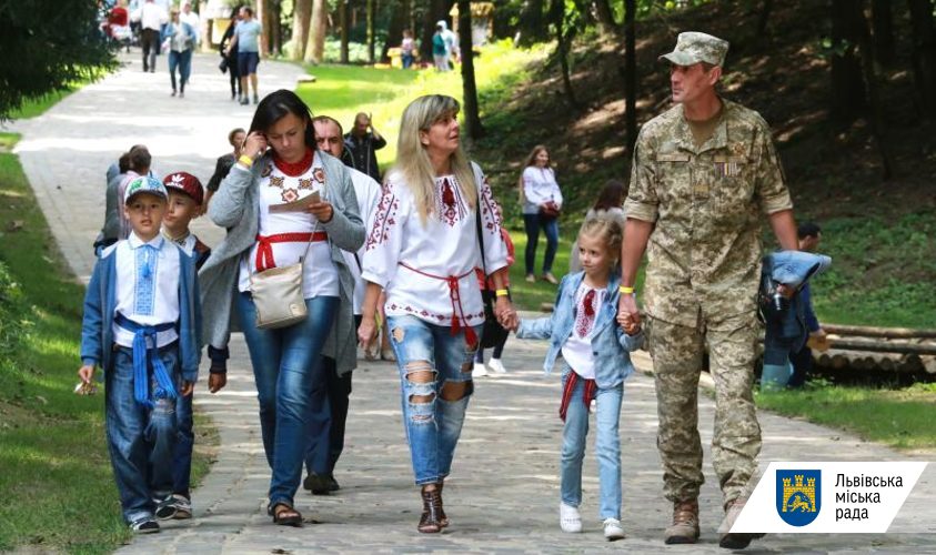 Допомогу в розмірі 100 тис грн мерія Львова надала уже 3549 воїнам АТО/ООС