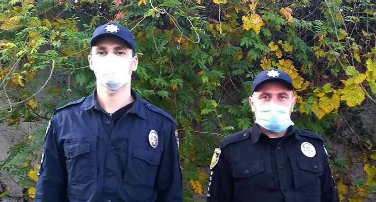 На Львівщині поліцейські врятували від самогубства 26-річного чоловіка