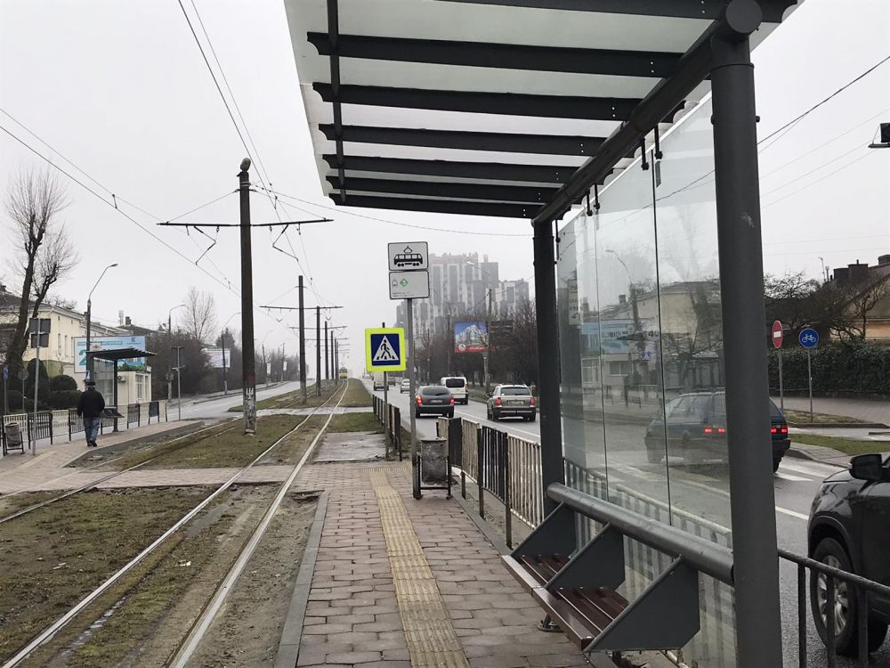 У ЛКП «Львівелектротранс» облаштувало 6 нових посадкових платформ на вул. Княгині Ольги