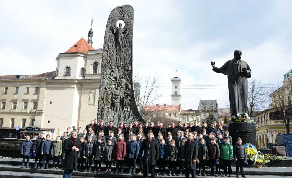 У Львові відзначили 207 річницю з дня народження Тараса Шевченка