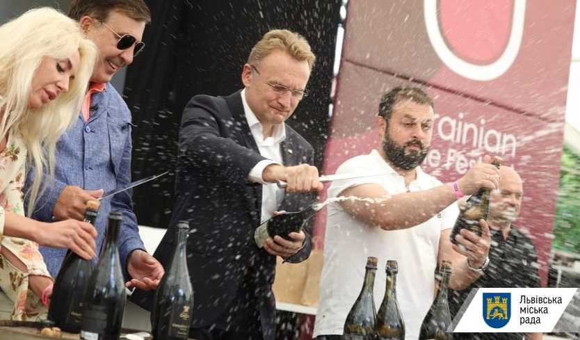 У Львові стартував перший в історії фестиваль українського вина