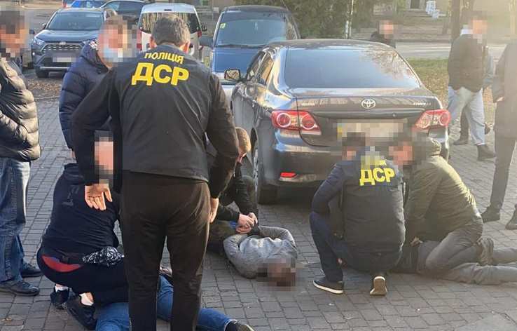 На Львівщині поліція затримала групу серійних крадіїв