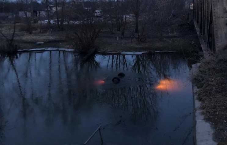 У Червонограді автомобіль злетів з мосту, водій загинув