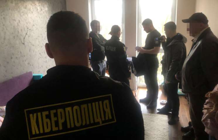 У Львові поліцейські викрили схему Інтернет-шахрайства