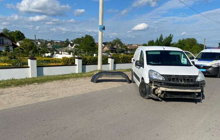 За минулу добу на Львівщині двоє водіїв двоколісних транспортних засобів були травмовані внаслідок ДТП