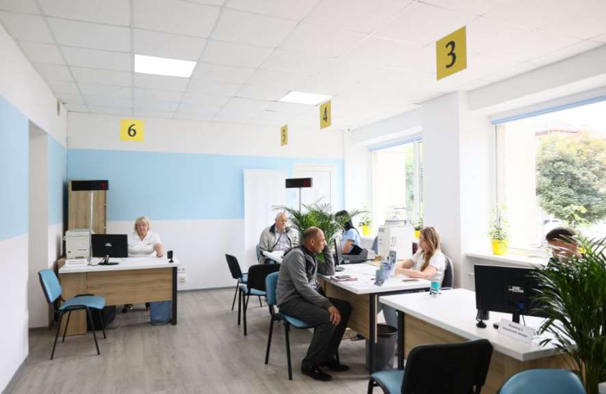 У Львові відкрили міський центр підтримки вимушено переміщених українців на вулиці Костя Левицького, 67