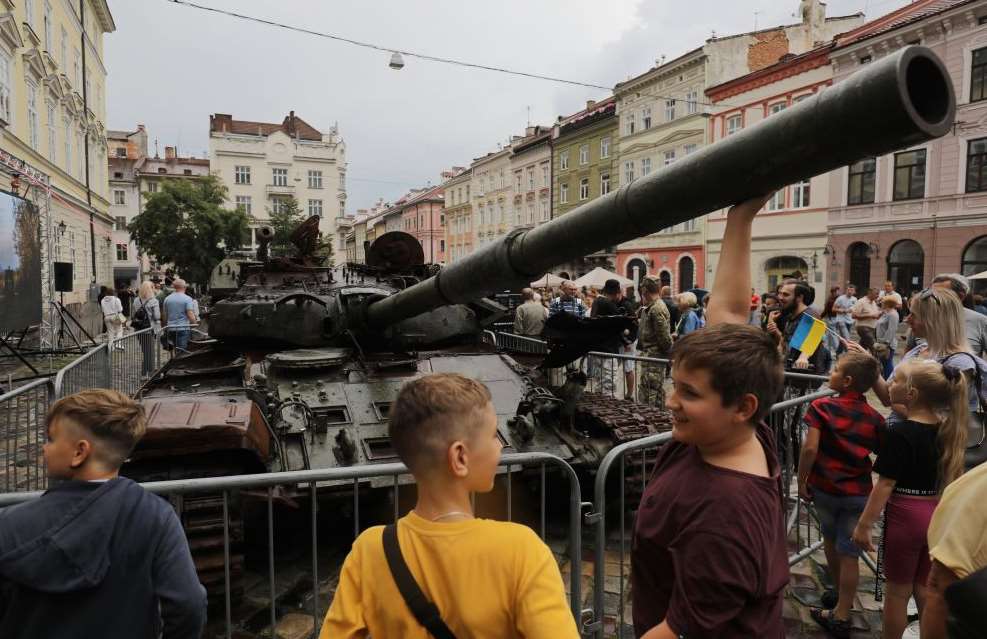 Виставка зруйнованої російської техніки стоятиме у центрі Львова до кінця літа