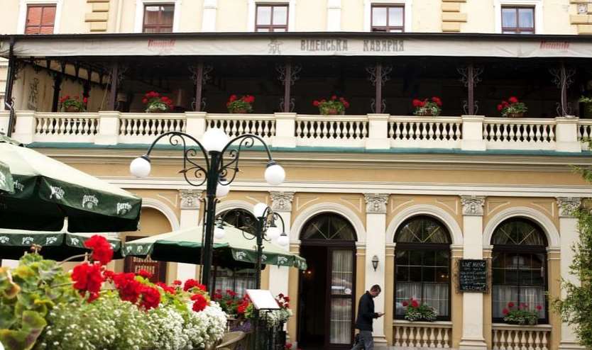 Будівлі «Віденської кав’ярні» повернуть історичний вигляд