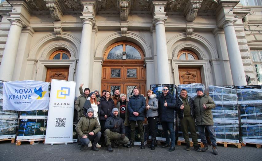 У Львові дали старт світовому рекорду за кількістю завезених в Україну генераторів