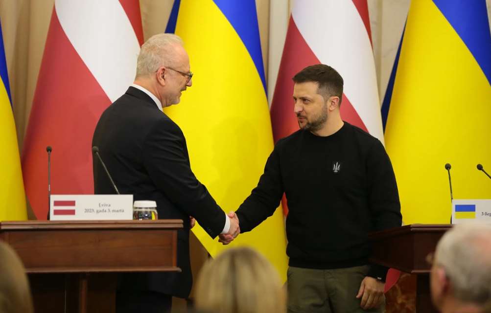 Президент України зустрівся з Президентом Латвії у Львові