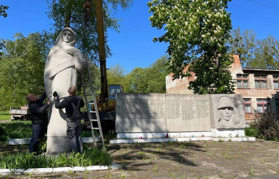 Яворівщина планує позбутися десяти маркерів радянського минулого до кінця червня