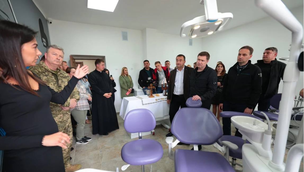 На Львівщині відкрили першу клініку дофронтової стоматологічної допомоги