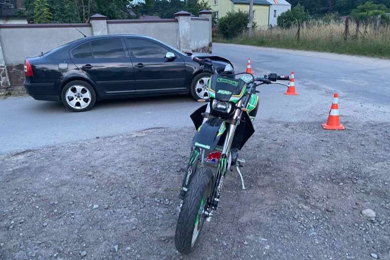 Три мотоциклісти травмовані в ДТП на Львівщині протягом доби