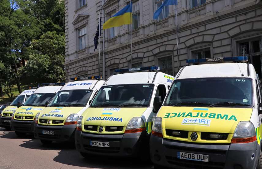 Львівська ОВА та благодійники передали «швидкі» бойовим медикам на Запорізькому і Донецькому напрямках