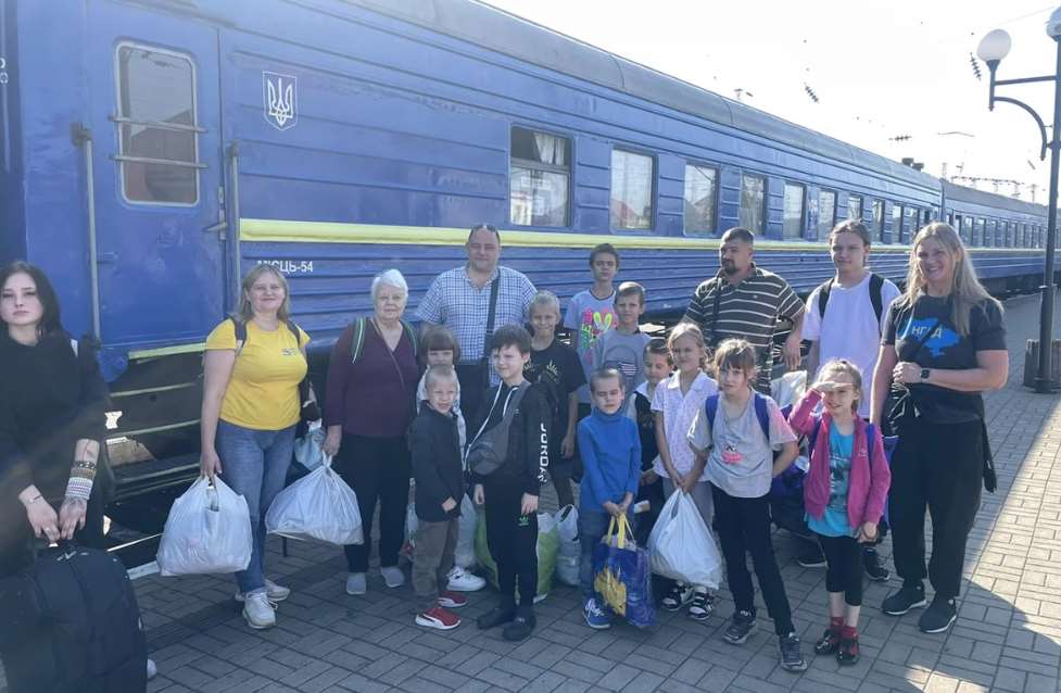 До Львова евакуювали 13 дітей із Запорізької області