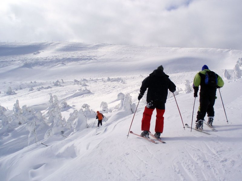 На горі Тростян надали допомогу туристці-лижниці
