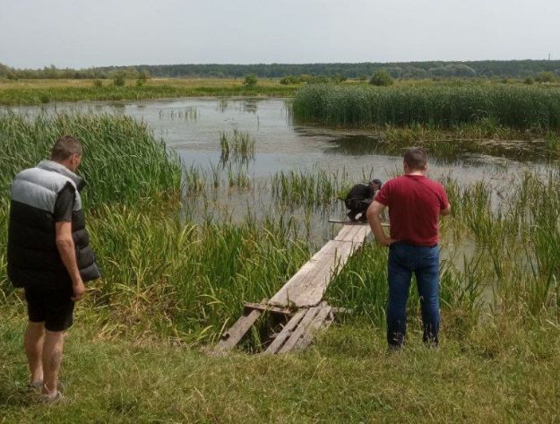 На Львівщині затримали браконьєра, який ловив раків