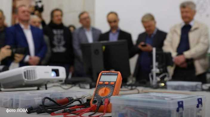 У Львові за 3 млн грн облаштували інженерно-фізичну лабораторію для студентів і школярів
