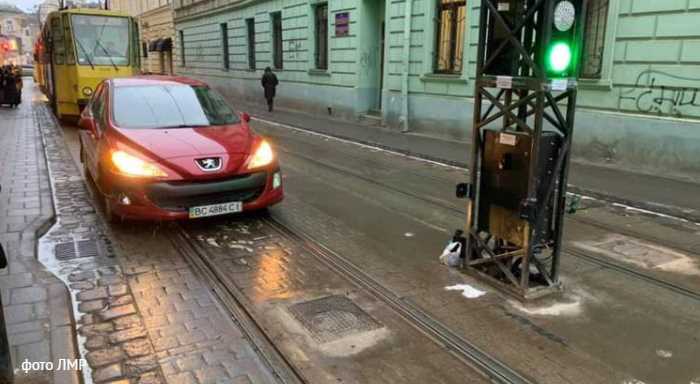 У Львові змінили правила в’їзду в пішохідну зону