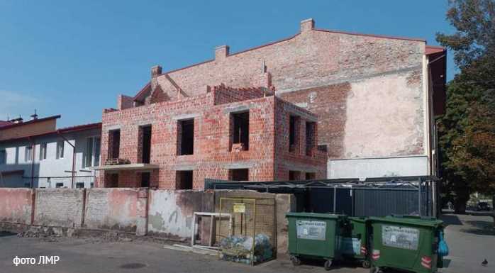 У Львові квартиру незаконно розбудували до масштабів будинку