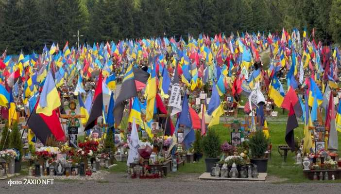 У Львові обрали нове місце для поховання захисників та захисниць України