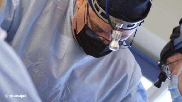 Хірурги врятували 59-річного мешканця Львівщини з раком дна ротової порожнини