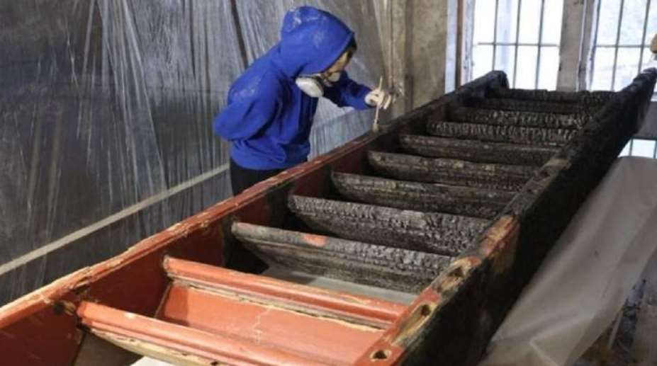 Реставратори врятували автентичні сходи з музею Романа Шухевича у Львові