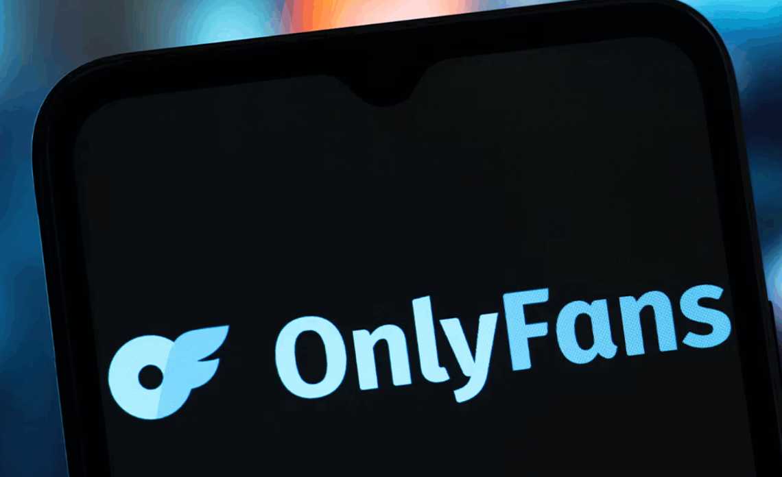 Львівська модель OnlyFans через суд скасувала штраф від податкової