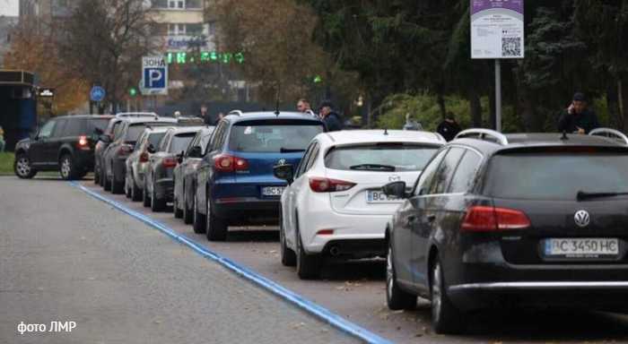 У Львові запрацює безкоштовне паркування для ветеранів