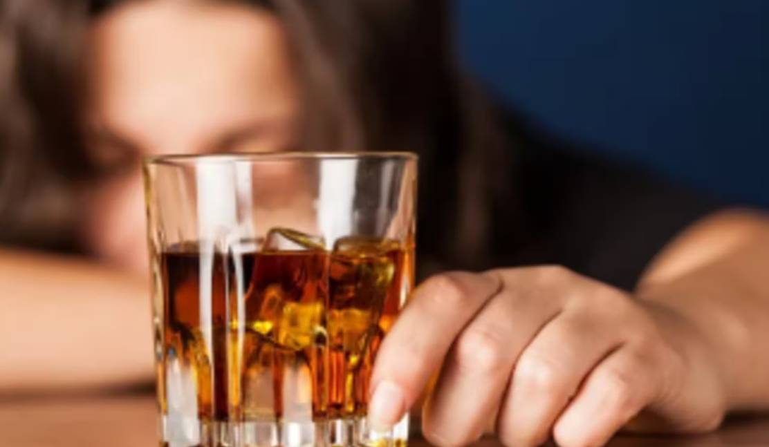 У Львові на вулиці знайшли п'яною 13-річну дівчину