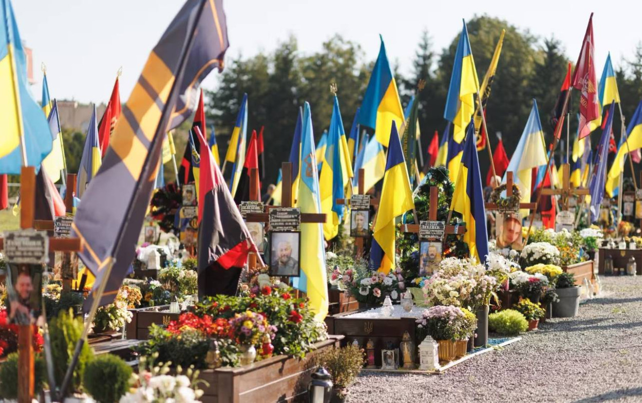 У суботу на Личакові помоляться за всіх полеглих захисників і захисниць України