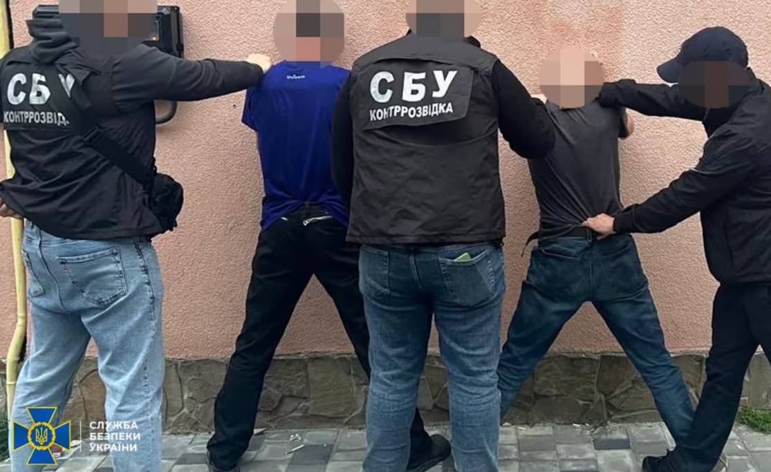 На Львівщині затримано чоловіків, які підірвали вибухівку біля ТЦК