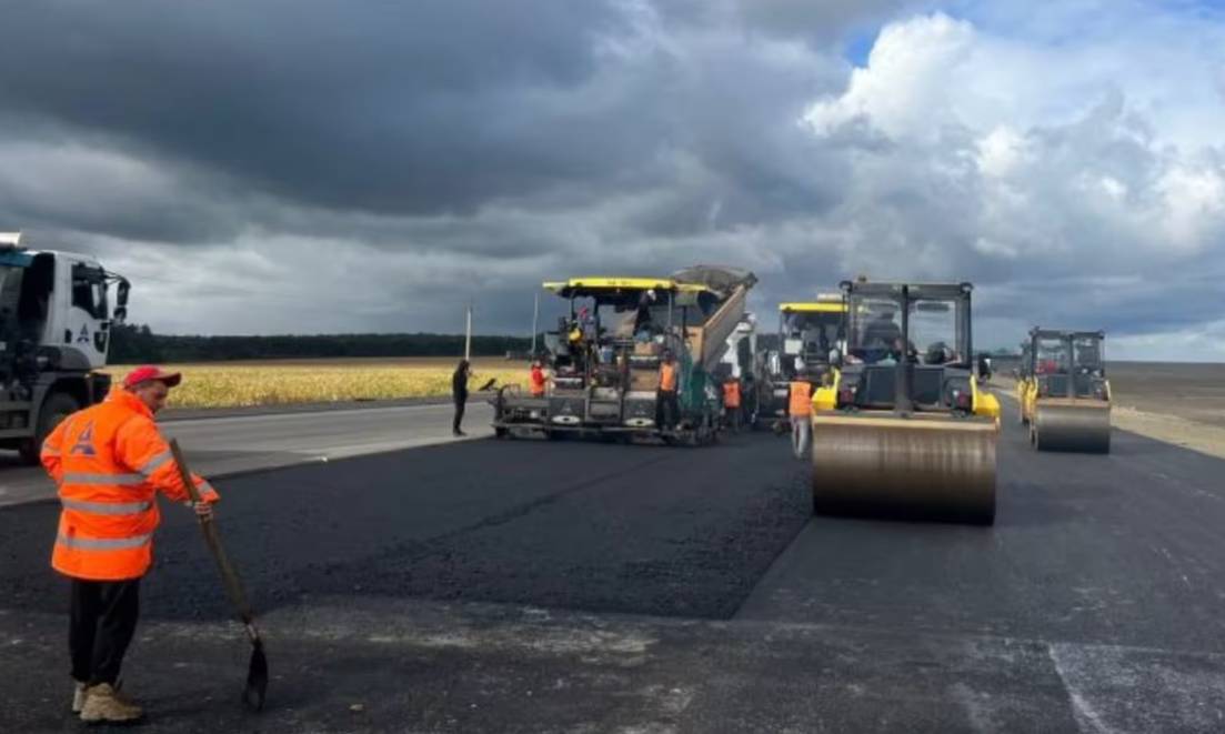 На Львівщині біля двох пунктів пропуску будують стоянки для вантажівок