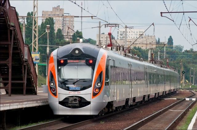 Зі Львова до Київа та Одеси призначені додаткові потяги