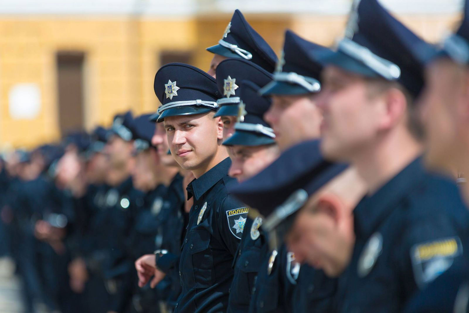 Львовские полицейские перешли на усиленный вариант несения службы