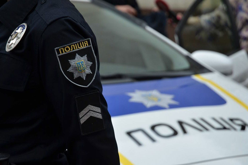 На Львівщині знайшли 13-річну дівчинку, яку розбещував дорослий